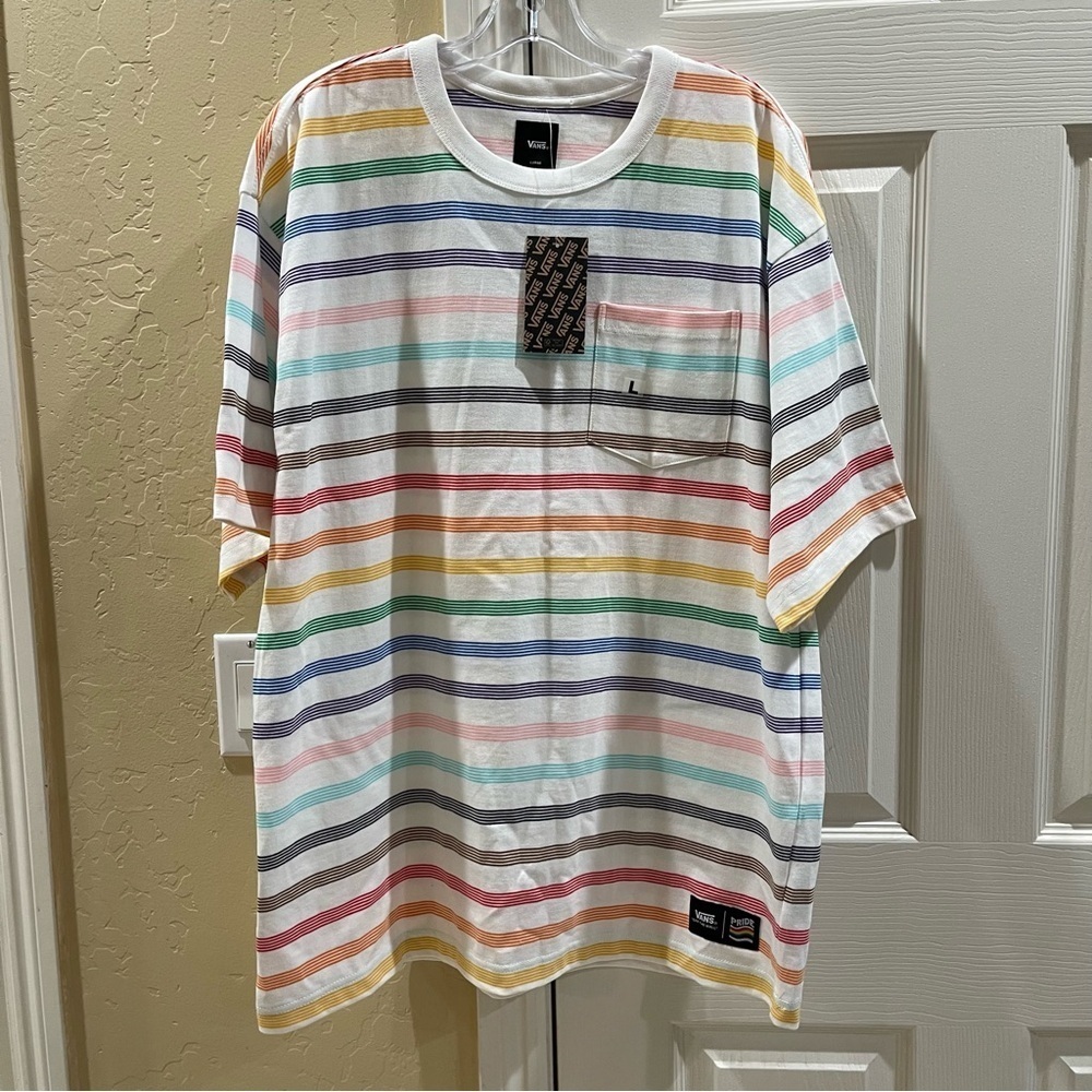 Vans men's 2023 Pride Stripe Short Sleeve Knit Tee new with tags size large - Picture 2 of 7